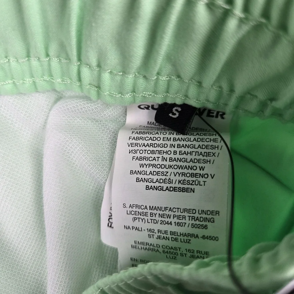 Quiksilver Swim Trunks Men's Small Volley Shorts Lime Green Board Shorts Lined